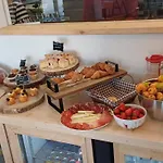 Amarena Garden House Hotel *