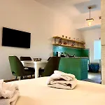 ホテル Amarena Garden House