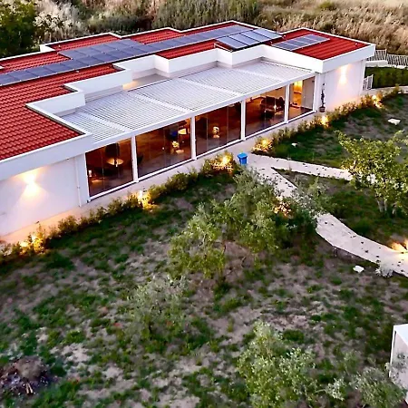 Amarena Garden House