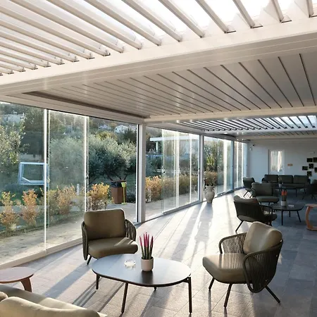 ホテル Amarena Garden House