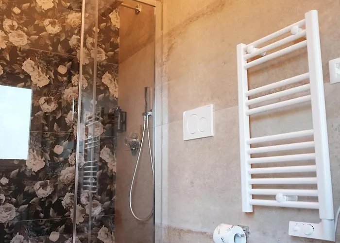 Amarena Garden House Otel *